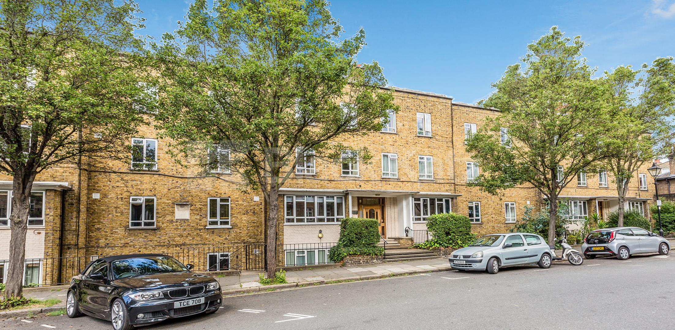 Stunning two bed with easy access to City and Central London! Great Percy Street, Kings Cross